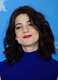 Born in paris, france, on february 18, 1991, esther garrel is best known for being a movie actress. Esther Garrel Wikipedia