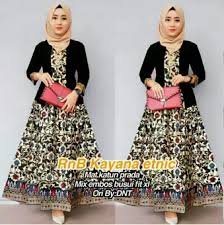 Anda dapat membeli rok ini dengan rp 80 ribuan saja, loh! 98 Gambar Baju Batik Setelan Rok Terbaru Paling Unik Modelbaju Id