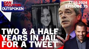 TRACY MOORE (@TRACYMOORE66)