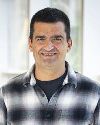 Keri Kettle's Instagram, Twitter & Facebook