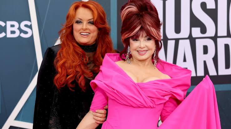 Naomi Judd, of Grammy-winning duo The Judds, dies at 76 | RochesterFirst