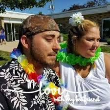 Tiffany Bowe's Instagram, Twitter & Facebook