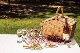 Couples Picnic Basket Set Wedding Gift Engagement Gift Etsy In 2021 Picnic Basket Set Picnic Basket Picnic
