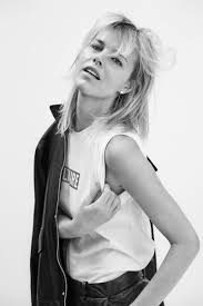 Vogue paris gets unpredictable for once, offering readers supermodel eva herzigova styled by anastasia barbieri in 'eva, le coq and some music'. Elsa Hosk Eva Herzigova Elsa Hosk Eva Herzigova Alyssa In Wonderland Guess By This Woman Is The Sexiest Model Out There