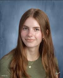 Nina Beam's Instagram, Twitter & Facebook