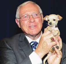 The Annual Holiday Stroll and Tree Lighting at the Glendora Village