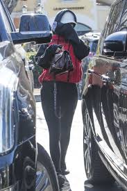 If you have good quality pics of kylie jenner, you can add them to forum. Kylie Jenner Cameltoe 24 Photos Thefappening