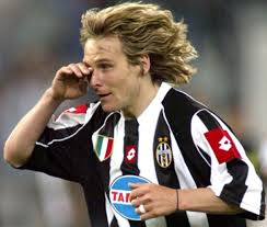Nedvěd was born in liberec, czechoslovakia to jaroslav and soňa (sonia) nedvěd. Fussball Pavel Nedved Europas Fussballer Des Jahres Sport Faz