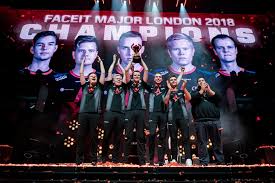 Zonic streams live on twitch! The Astralis Dominance Powered By Zonic And Glaive