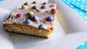 Rezept Fantakuchen Blech Schnell Bunt Einfach Lecker Rezept Einfach Lecker Fantakuchen Kindergeburtstag Kuchen Backen