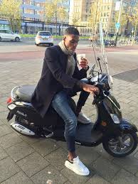 Stal brouwer , stoeterij melinahof (20017008). Denzel Slager Facebook