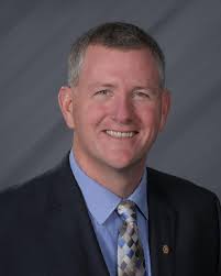 Cedar Falls mayoral race hinges