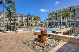 From the gateway market center to grocery stores like walmart and publix, our residents will have access to. Furnished Apartments St Petersburg Fl Cornerstone Furnished Solutions