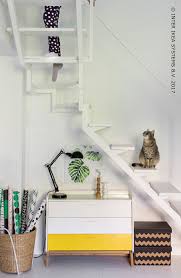 Wil Je Je Kleine Woning Praktischer Doen Aanvoelen Elk Hoekje Maakt Het Verschil Dus Haal Het Maximum Uit De Ruimte Onde Kleine Gangen Opslag Thuisdecoratie