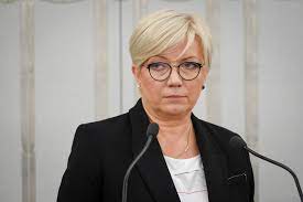 W programie czarno na białym ujawniono skandaliczne działania, których miała dopuszczać się julia przyłębska. Zagadka Wniosku Do Julii Przylebskiej Wyjasniona Wydarzenia Interia Pl
