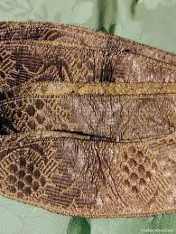 antiguo encaje s. xix en oro, casullas, in - Compra venta en todocoleccion