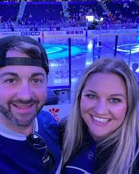 Lynnette Wells's Instagram, Twitter & Facebook