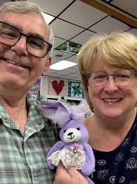 MADE QUILT FOR MY GRANDDAUGHTER, JUST FINISHED TODAY..