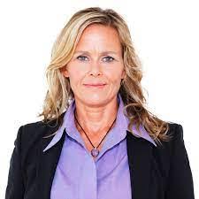 Renato Bonner's Instagram, Twitter & Facebook