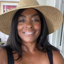 👀👀👀  https://www.tmz.com/2024/05/31/hillary-clinton-sell-she-was-right-mugs-donald-trump-guilty-verdict/?adid=social-thd