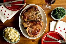 Hickory farms three course filet dinner is a complete valentine's day dinner date in a box. The 30 Minute Valentine S Day Dinner Recipes For A Fast Romantic Meal