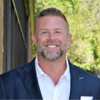 Kevin Hawes's Instagram, Twitter & Facebook