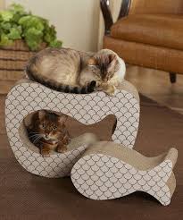 Look At This Zulilyfind Beige Brown Fish Cutout Cat Scratcher Set Zulilyfinds Omg My Cats Would Love This Aranador De Gato Camas De Gato Casita Para Gatos