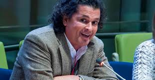 Nearly 30 years ago i decided. Carlos Vives Lleva A La Literatura El Mundo Del Album Musical Cumbiana Listin Usa El Periodico De Los Dominicanos En New York