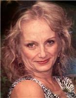 Nancy Nipper's Instagram, Twitter & Facebook