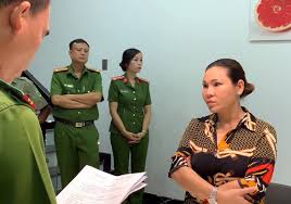 Dù có 6 phòng ngủ nhưng anh chỉ sống một mình, không rủ ai về ở cùng bởi. Widt58qaqigurm