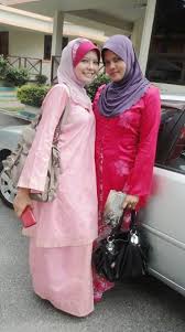 Puan sri tiara jacquelina eu effendi is a malaysian actress, film producer, musical theater producer, and the proud founder of the enfiniti academy of musical theatre and performing arts, an institution. Butik Aludra Celebrity Syafiqa Melvin Juara Gadis Melayu With Aludra Collections