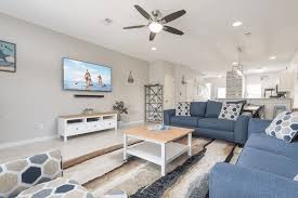 First pet is free and the second (third, fourth, fifth etc.) is $15 per pet per stay. Airbnb Destin Fl 7 Beautiful Luxurious Beachfront Properties