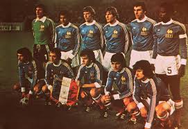 Il y a 7 heures après un début de match catastrophique, les bleus se sont réveillés à partir de la vingtième minute et. France Bulgarie 1977