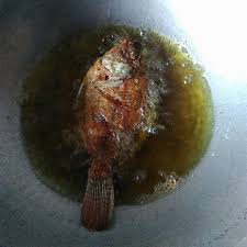 1 sop gurame indo alam, 1 nasi timbel komplit. Gurame Saos Padang By Nurul Ismayanti