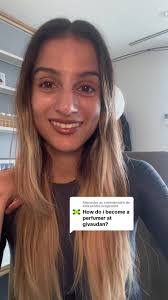 Ashley Dizon's Instagram, Twitter & Facebook