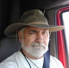 Anybody know who rebuilds window frames with new plastic and vinyl?