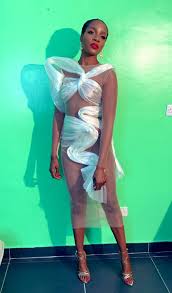 Released may 19, 2013 produced by delb, written by deborah seyi shay joshua. See Seyi Shay S Risque Sheer Mesh Dress For Nigerian Idol Xandoblogs