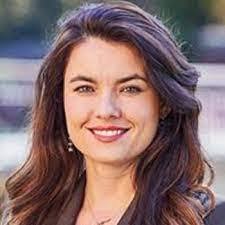 Candace Eddy's Instagram, Twitter & Facebook