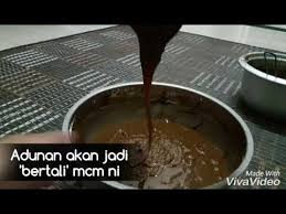 Resepi kuih peneram 4 cawan tepung beras 1 cawan gula pasir 1 cawan gula merah 2 sudu makan tepung gandum 1 cawan air. Cara Buat Kuih Peneram Youtube