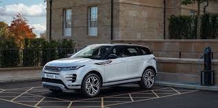 Land rover discovery sport is a versatile compact suv that ensures a confident drive on or off‑road. Erster Test Range Rover Evoque Discovery Sport Plug In Hybrid Lords Of Change