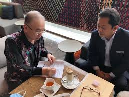 Batas wilayah indonesia adalah sebagai berikut : Wee Ka Siong Pengarah Jabatan Laut Wilayah Selatan Hj Facebook