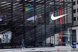 Check spelling or type a new query. Iklan Nike Jepang Angkat Perundungan Warganet Heboh Soal Rasisme Antara News