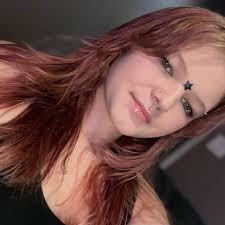 What are some homeschooling options for a high school junior?