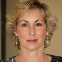 Robin Maher's Instagram, Twitter & Facebook