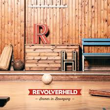 Popular deutschland rockers and a product of germany's neue deutsche welle punk revival. Immer In Bewegung Revolverheld Amazon De Musik