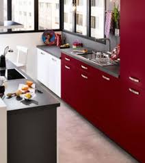 Epingle Sur Cuisine Rouge