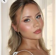 Make up artist around the Antrim area for August 2025. Any recommendations?  What's also the normal price to pay?