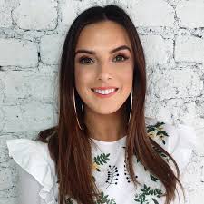 Any open hair salons near me? Home Hive Salon