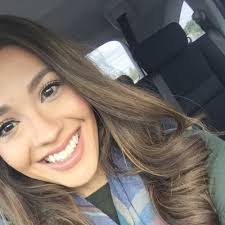 Sarah Misener's Instagram, Twitter & Facebook