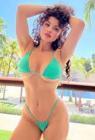 Julia Korolova - Free pics, galleries & more at Babepedia